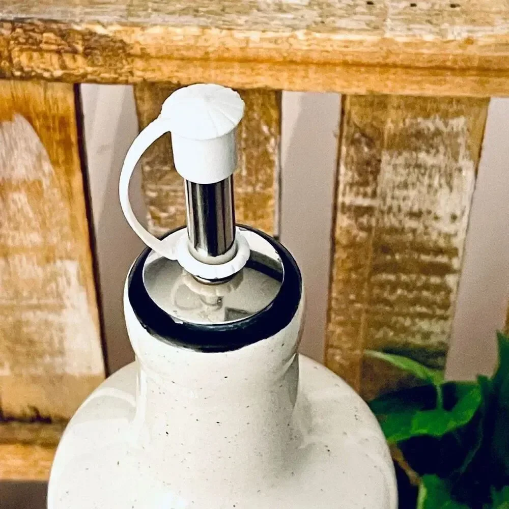 NWT Gorgeous Off White BLESSED oil or Vinegar Tall Big Off white Speckled Bottle